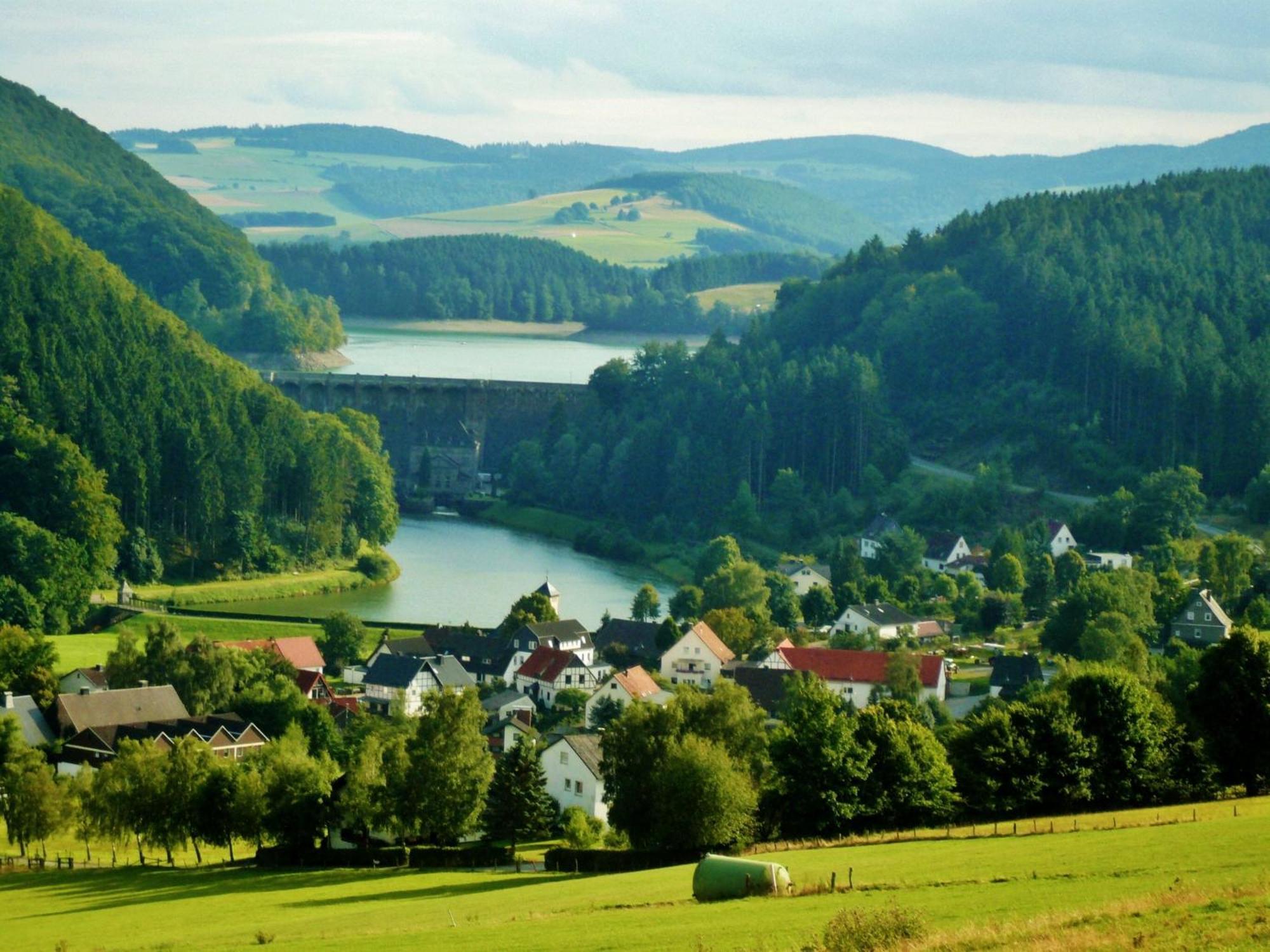 Appartement Happynest*** Mit Hallenbad Willingen  Exterior photo